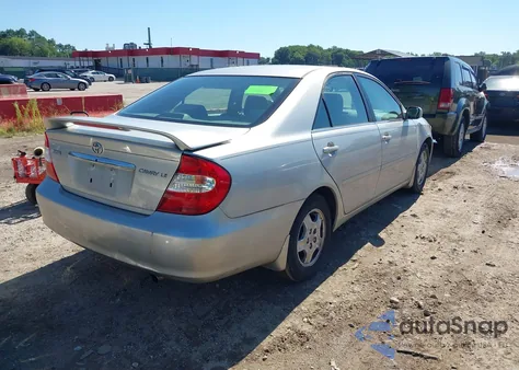 2002 Toyota Camry Le from USA, damaged, VIN 4T1BE32K12U056935